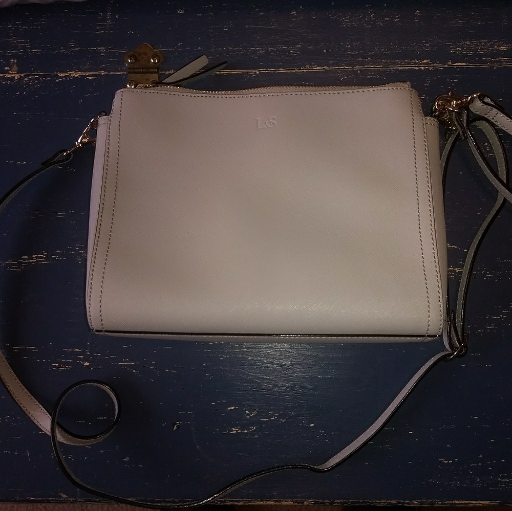 Lo & Sons Pearl Crossbody, light grey